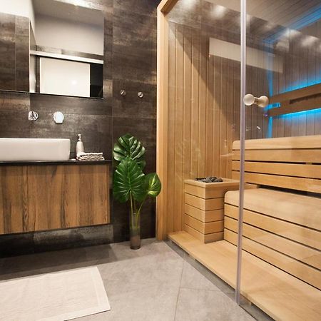 Stylish Loft With Finnish Sauna 布达佩斯 外观 照片